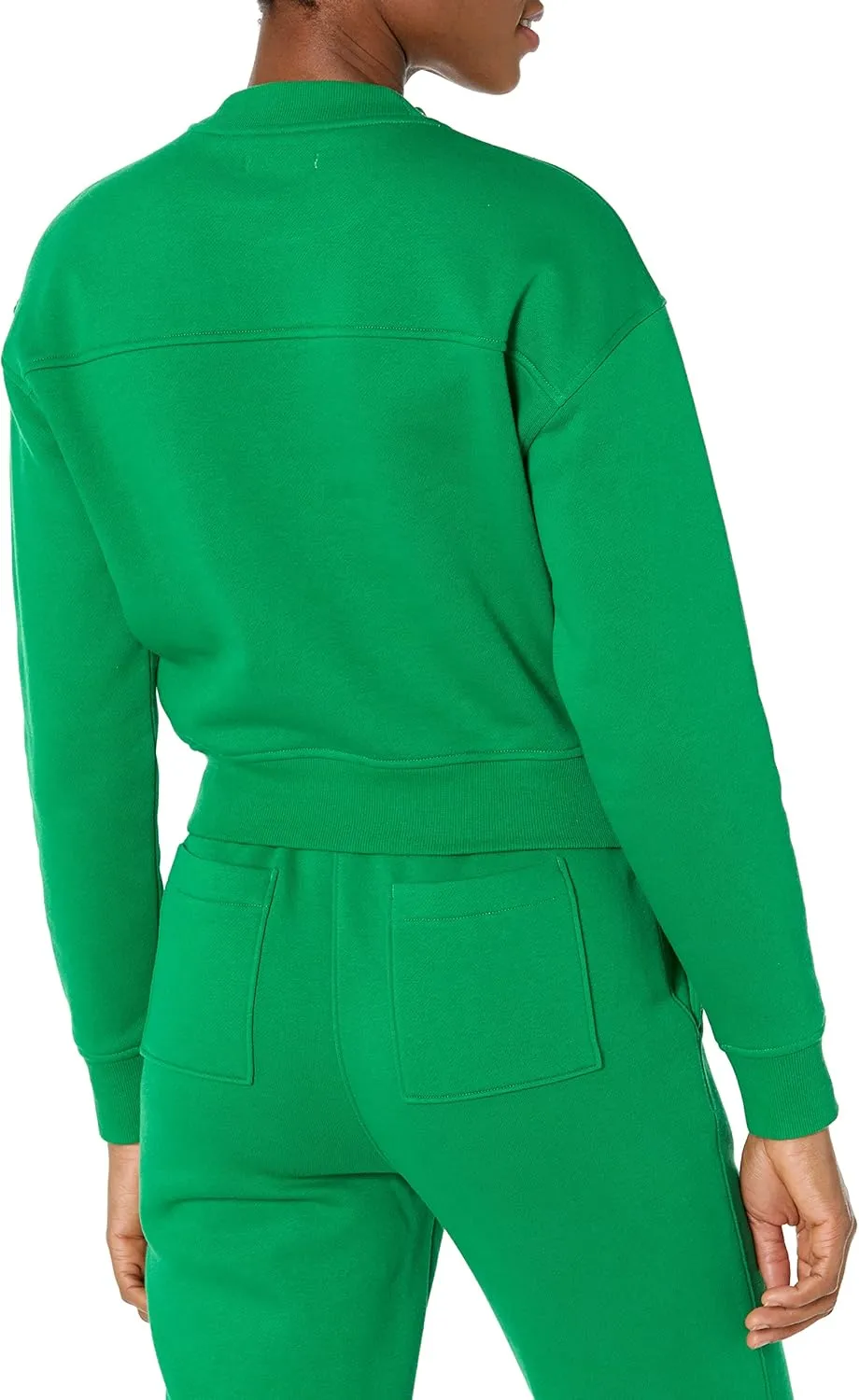 Amazon Essentials Women's Cropped Drop Shoulder Sweatshirt (Available in Plus Size)