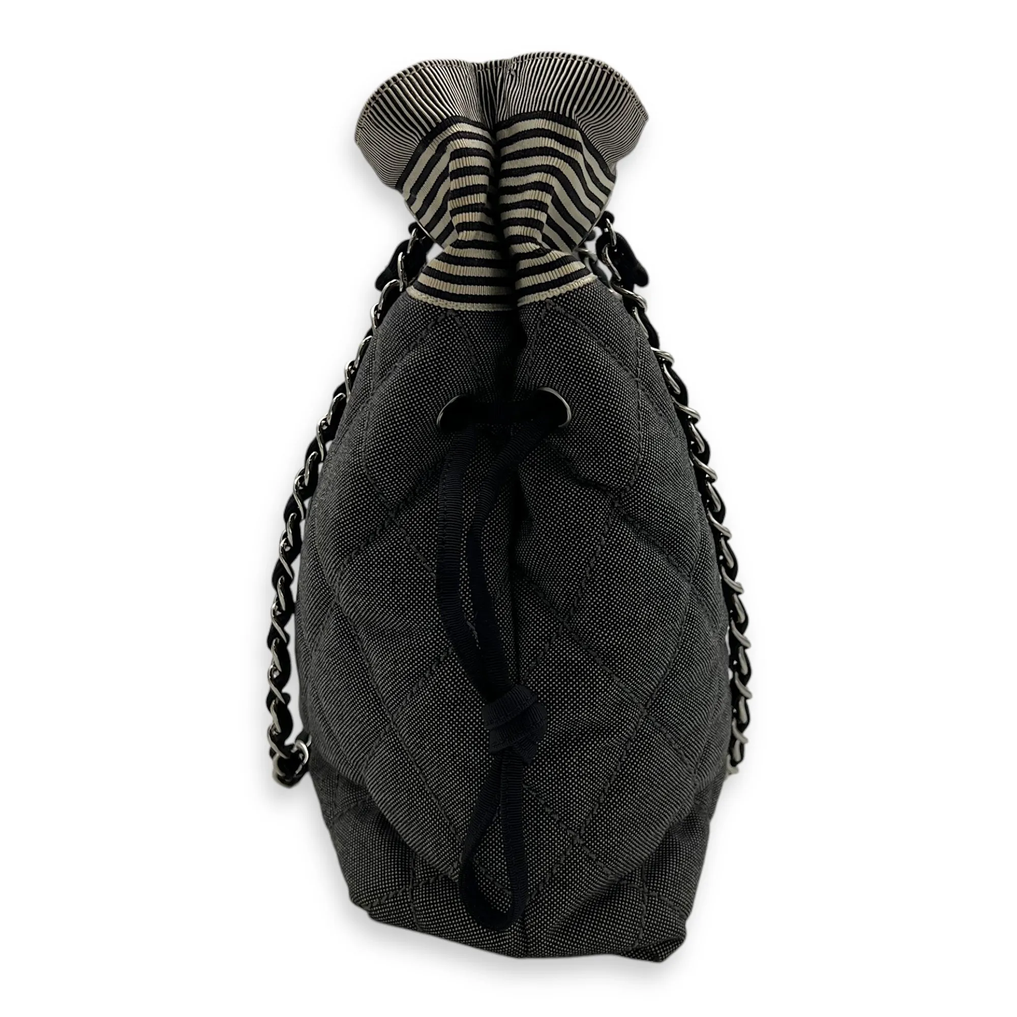 CC Denim Grey Tote Bag in Canvas, Silver hardware