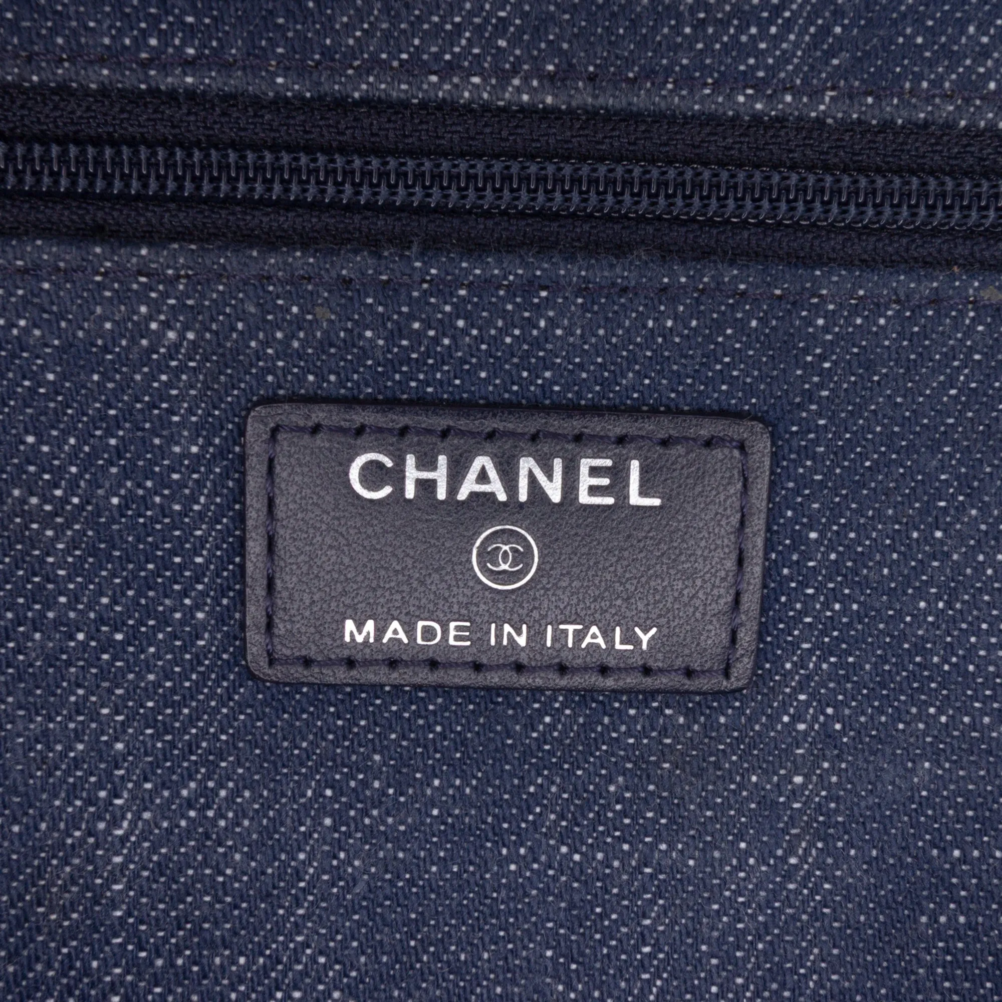 Denim and Velvet Wallet On Chain