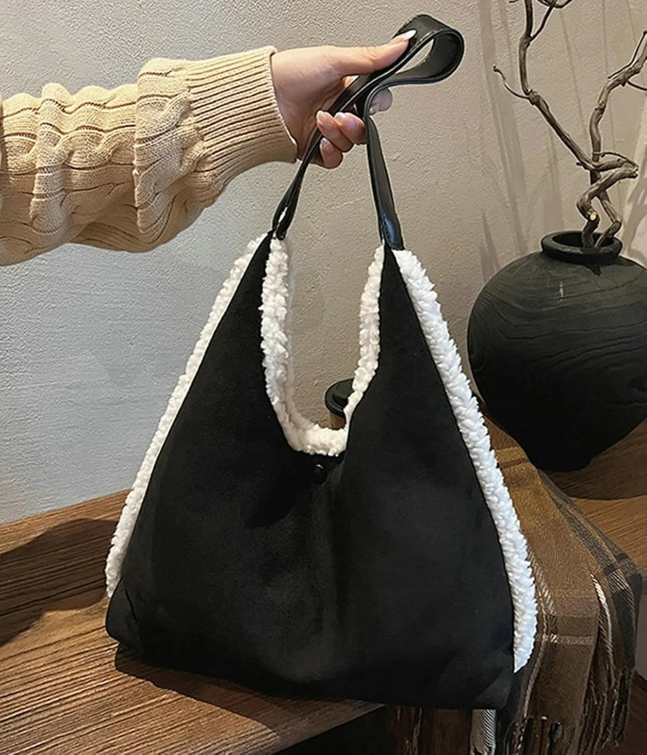 Fall Winter Suede Tote Bag Women 2024 Chic Versatile Lambswool Interior Vintage Casual Shoulder Bag Large Handbag