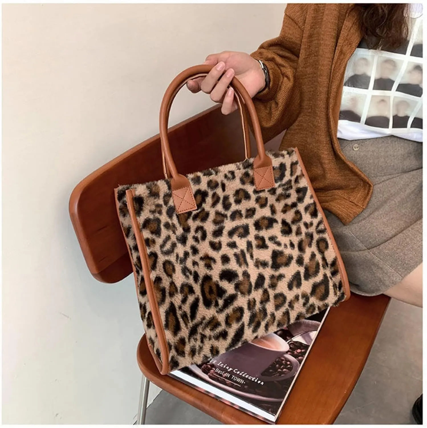 Faux Fur Large Tote Bags for Women Leopard Cow Print Shoulder Bags Purse Y2k Plush Handbags 2000s Streetwear
