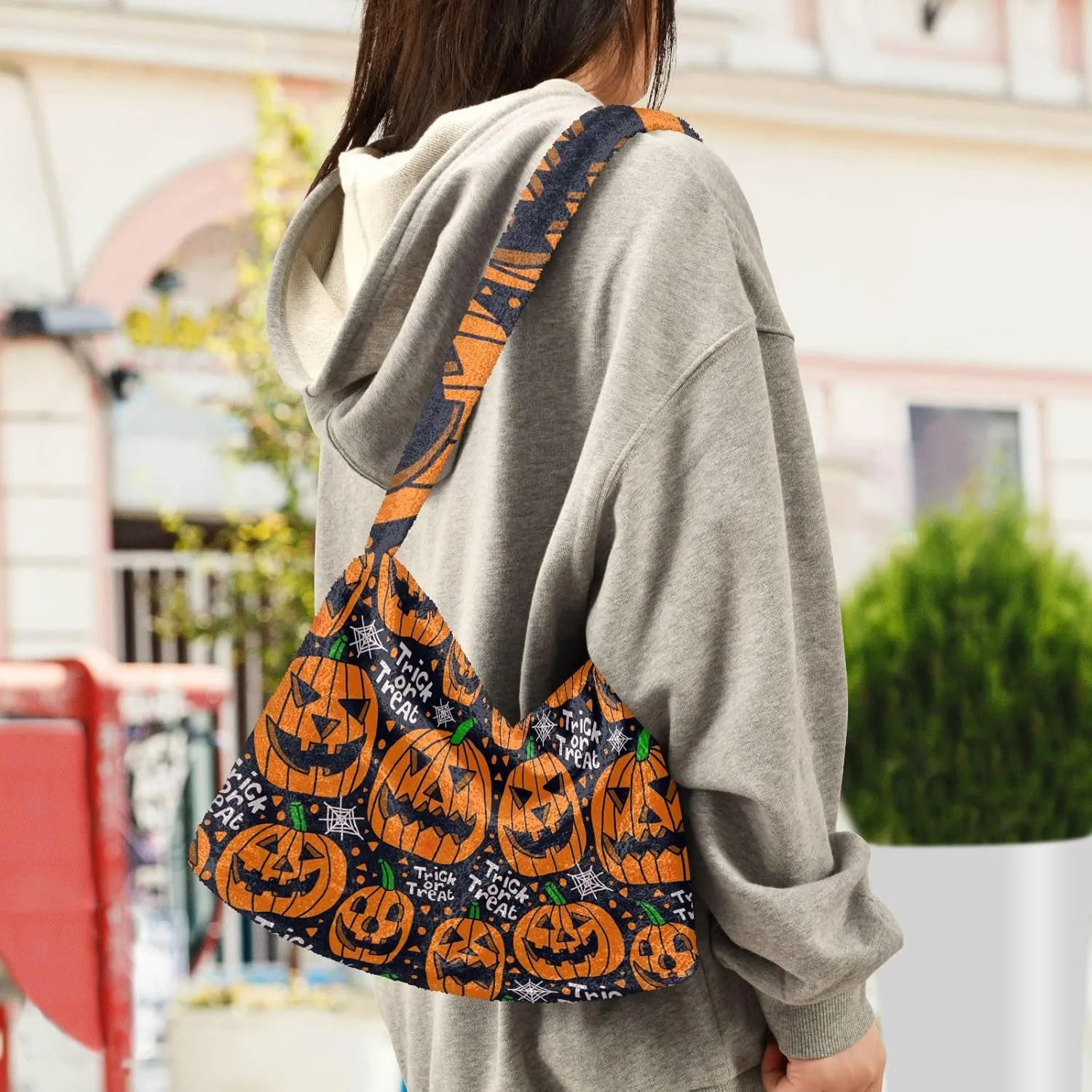 Halloween Objects Cute Black Cat Sits Women Plush Shoulder Bag, Shoulder Bags for Women, Autumn Handbags