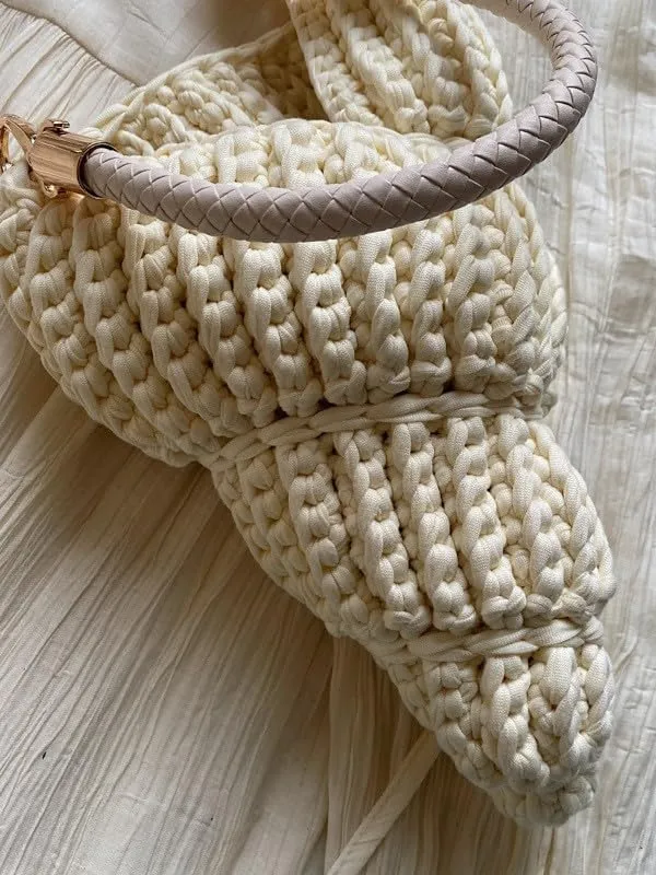 Handwoven Seashell Bag Crochet Shell Purse Summer Beach Tote Bag Pearl Clutch Purse Cute Conch Shoulder Handbag