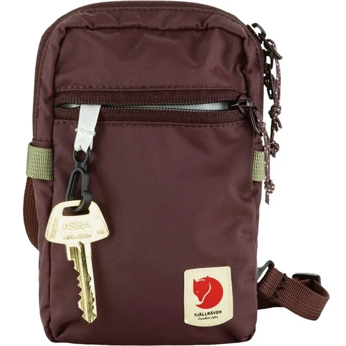 High Coast Pocket Bag