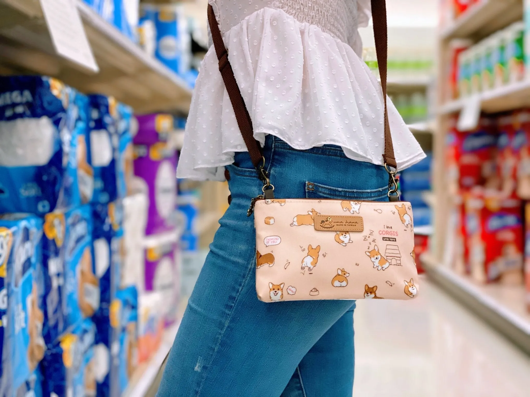 Lia Corgi Small Crossbody Bag (Peach)