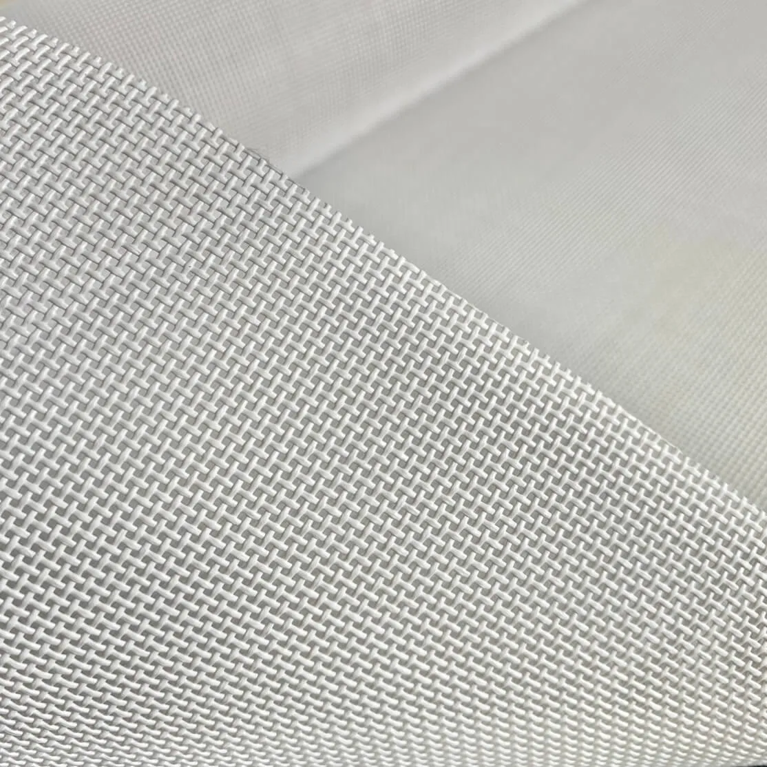Phifertex Premium Mesh - White 7407-5001