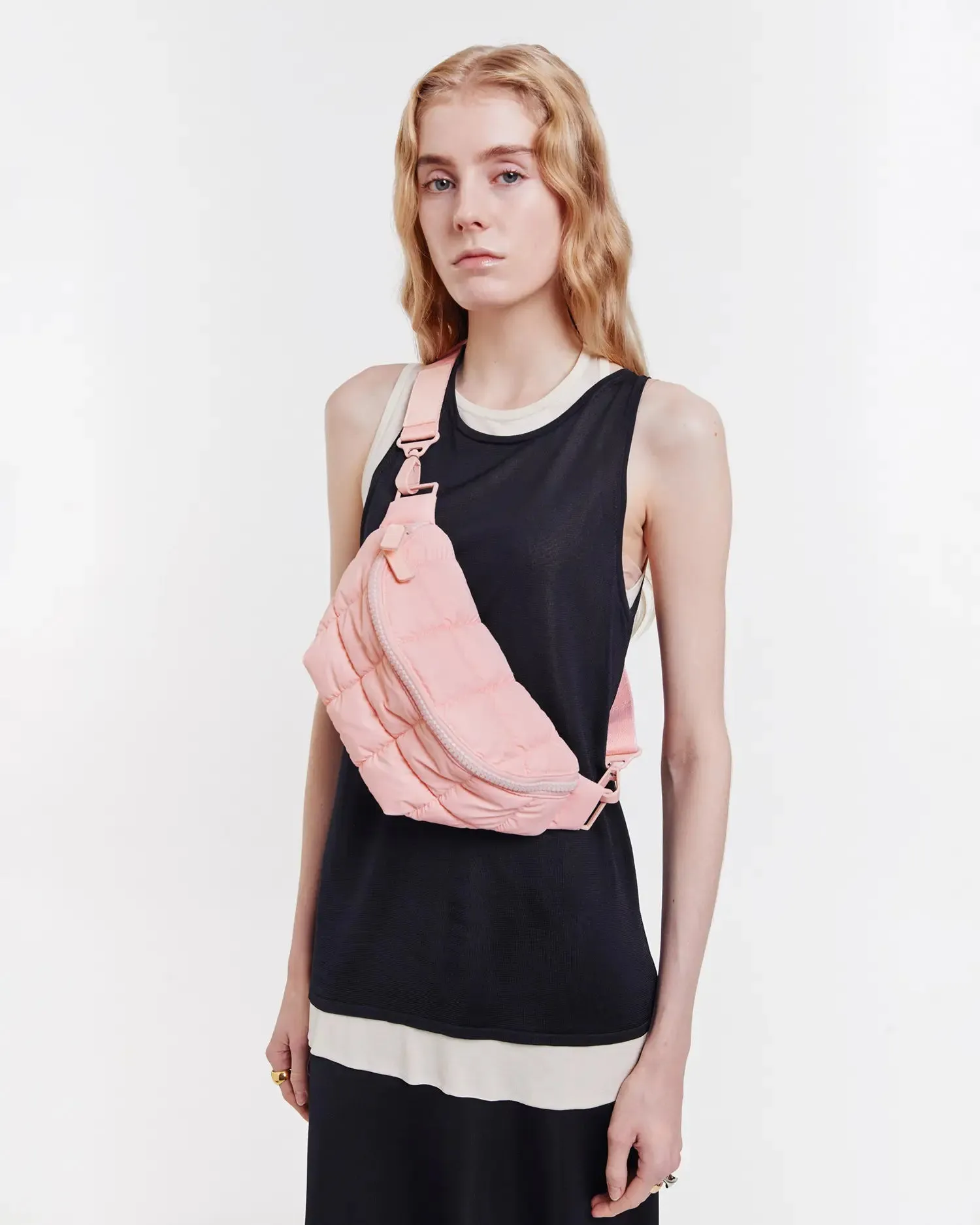 Porter Sling Seashell Pink