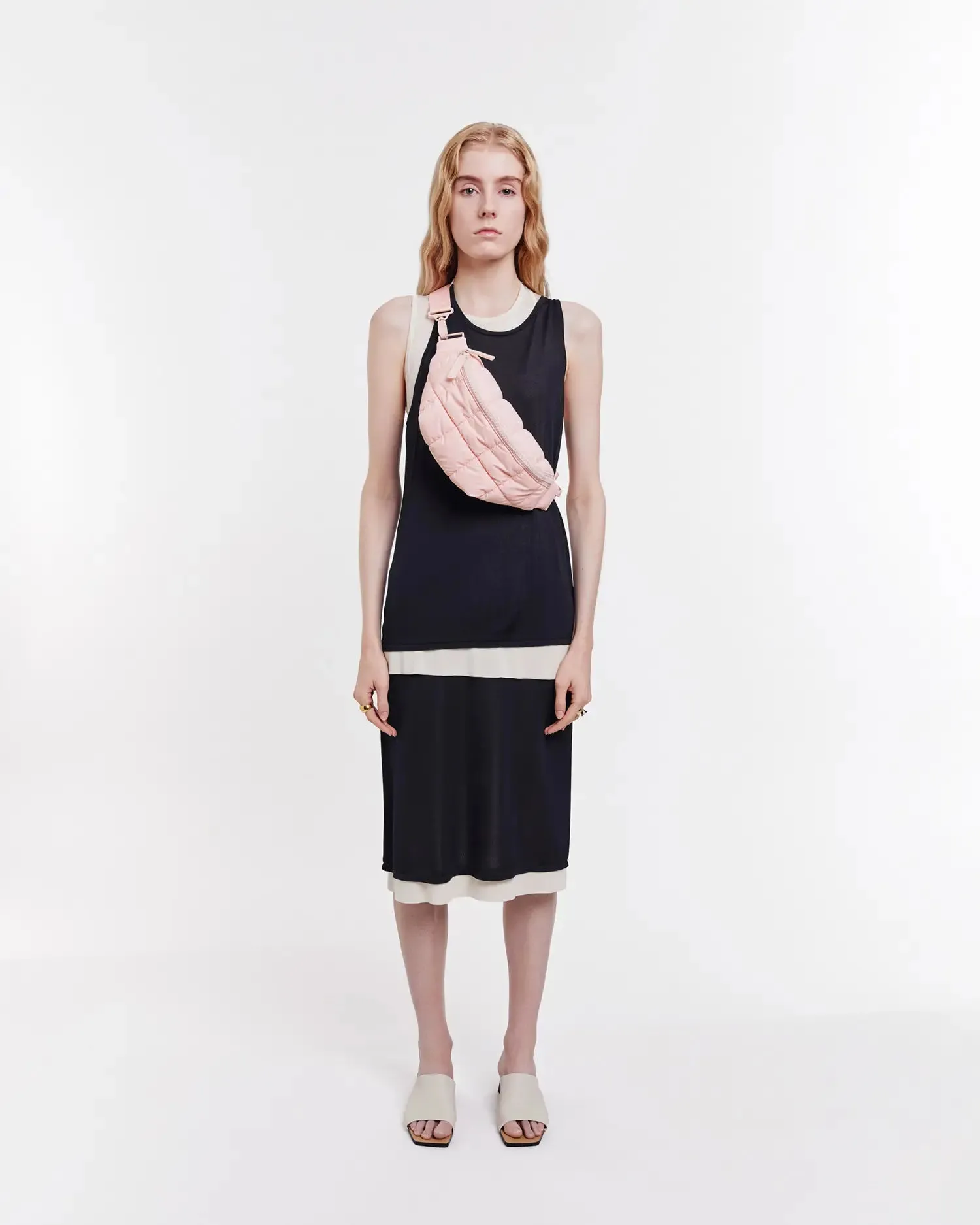 Porter Sling Seashell Pink