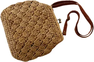 Shell Crochet Straw Woven Shoulder Bags With Vintage Brass Buckle Closed