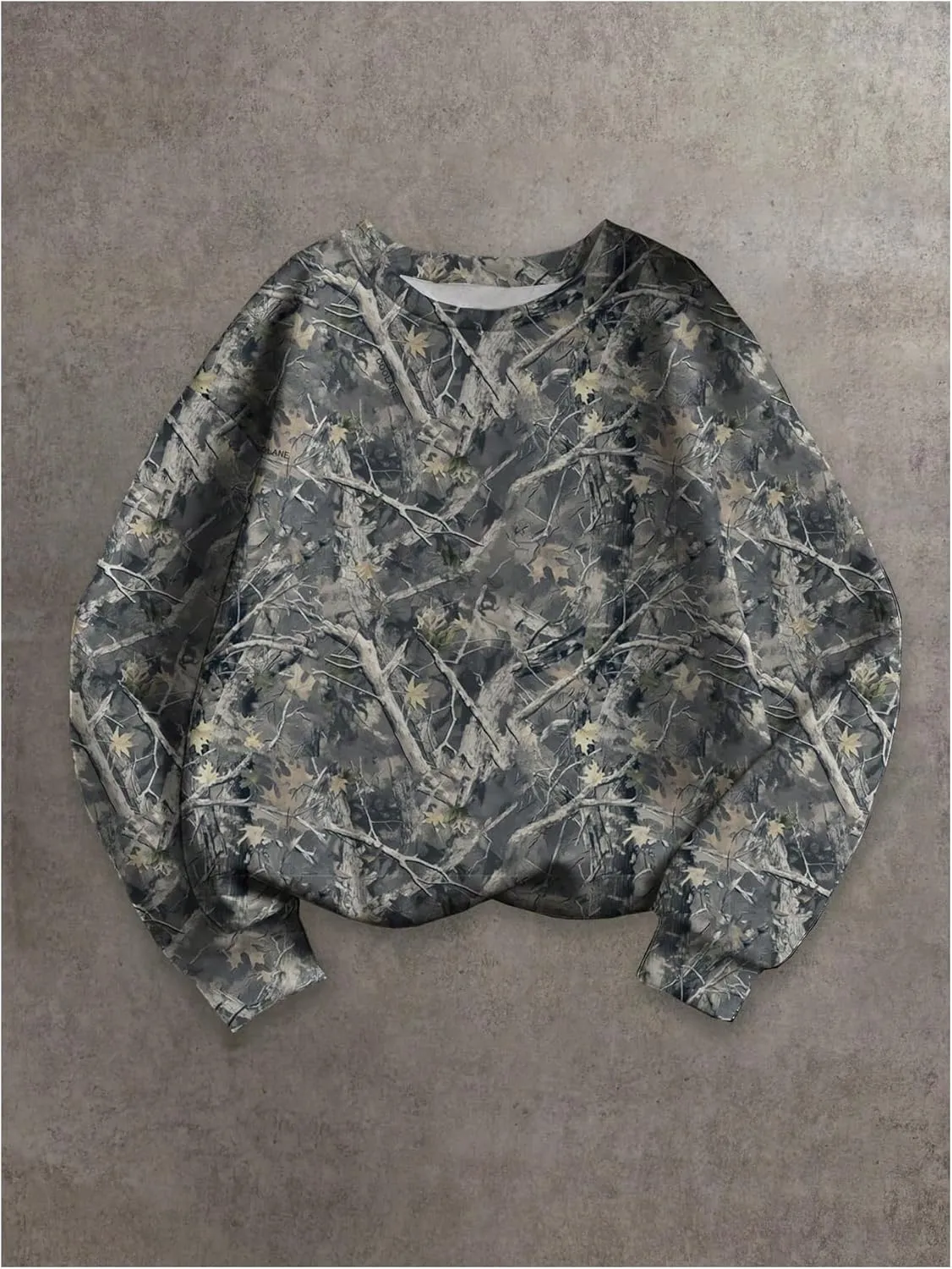 SOLY HUX Women's Camo Graphic Crewneck Sweatshirt Long Sleeve Y2K Vintage Pullover Streetwear Tops