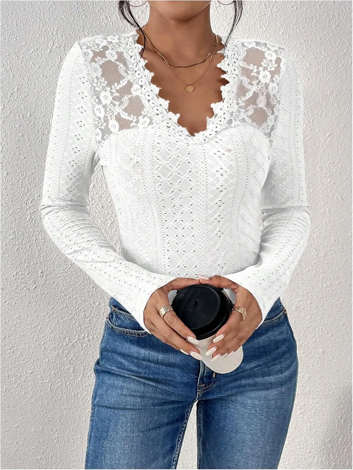 SOLY HUX Women's Lace Trim Tee Shirt Long Sleeve Eyelet Tops Casual V Neck Slim Fit Shirts Fall Outfit Clothes