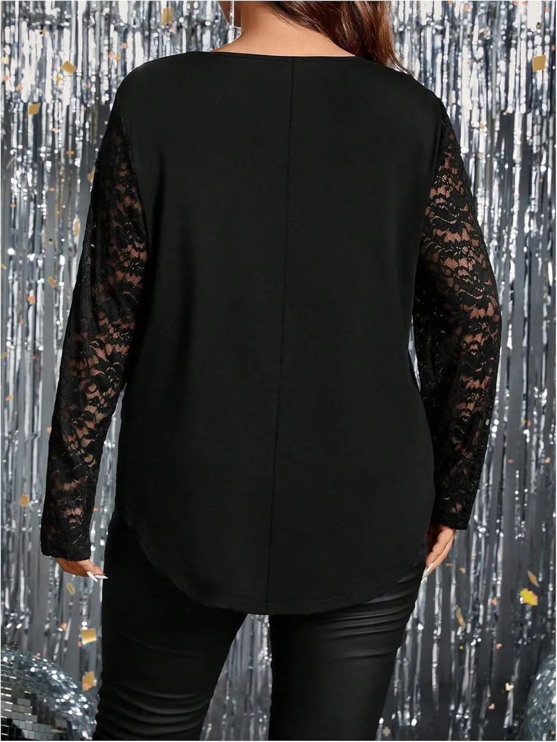 SOLY HUX Women's Plus Size Tops Contrast Lace V Neck Long Sleeve Tee Scallop Trim T Shirt