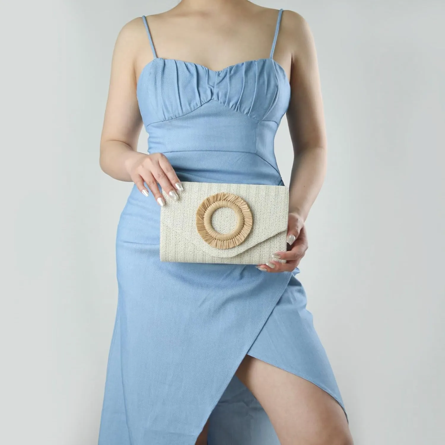 Straw Clutch Purse for Women,Summer Beach Bag,Envelope Evening Clutch Handbags for Formal Party Wedding 2025