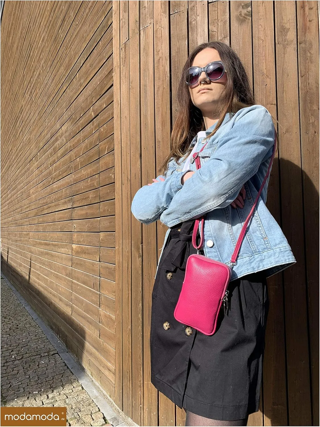 T197 - Italian leather shoulder bag mobile phone bag small