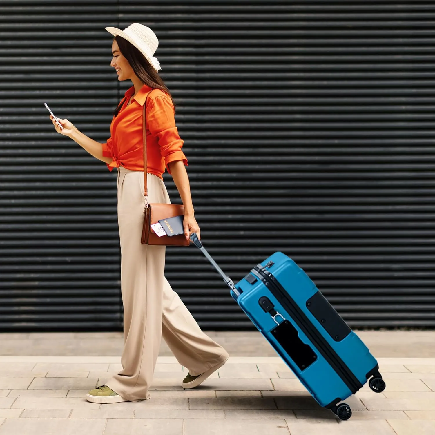 Tach V3.1 Hard Shell Carry On Luggage 20 inch | Carry on Luggage with Spinner Wheels & Patented Built-In Connecting System | One Piece Rolling Suitcase Links 9 Bags At Once (Blue)