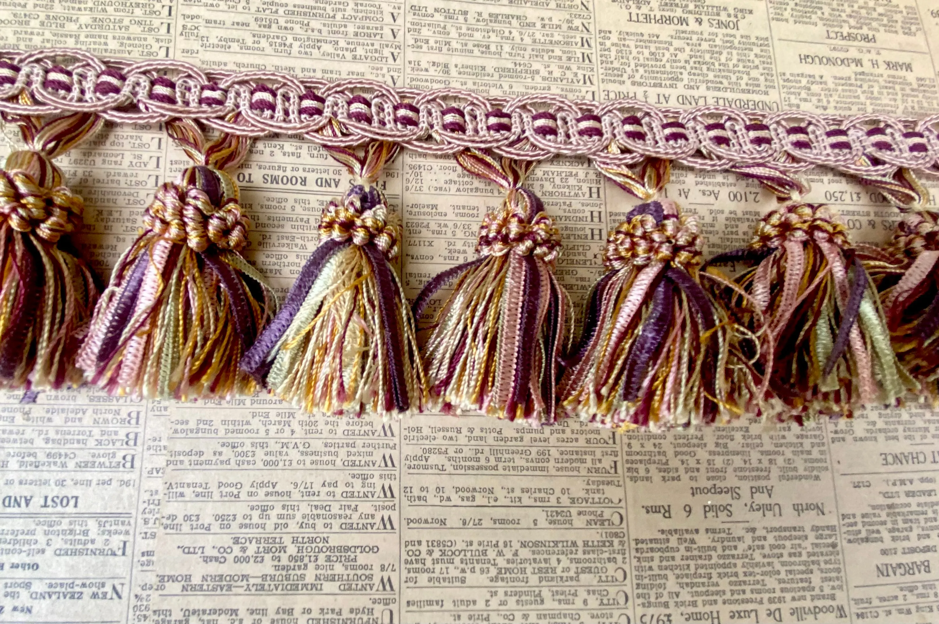 Tapestry Tassel Trim
