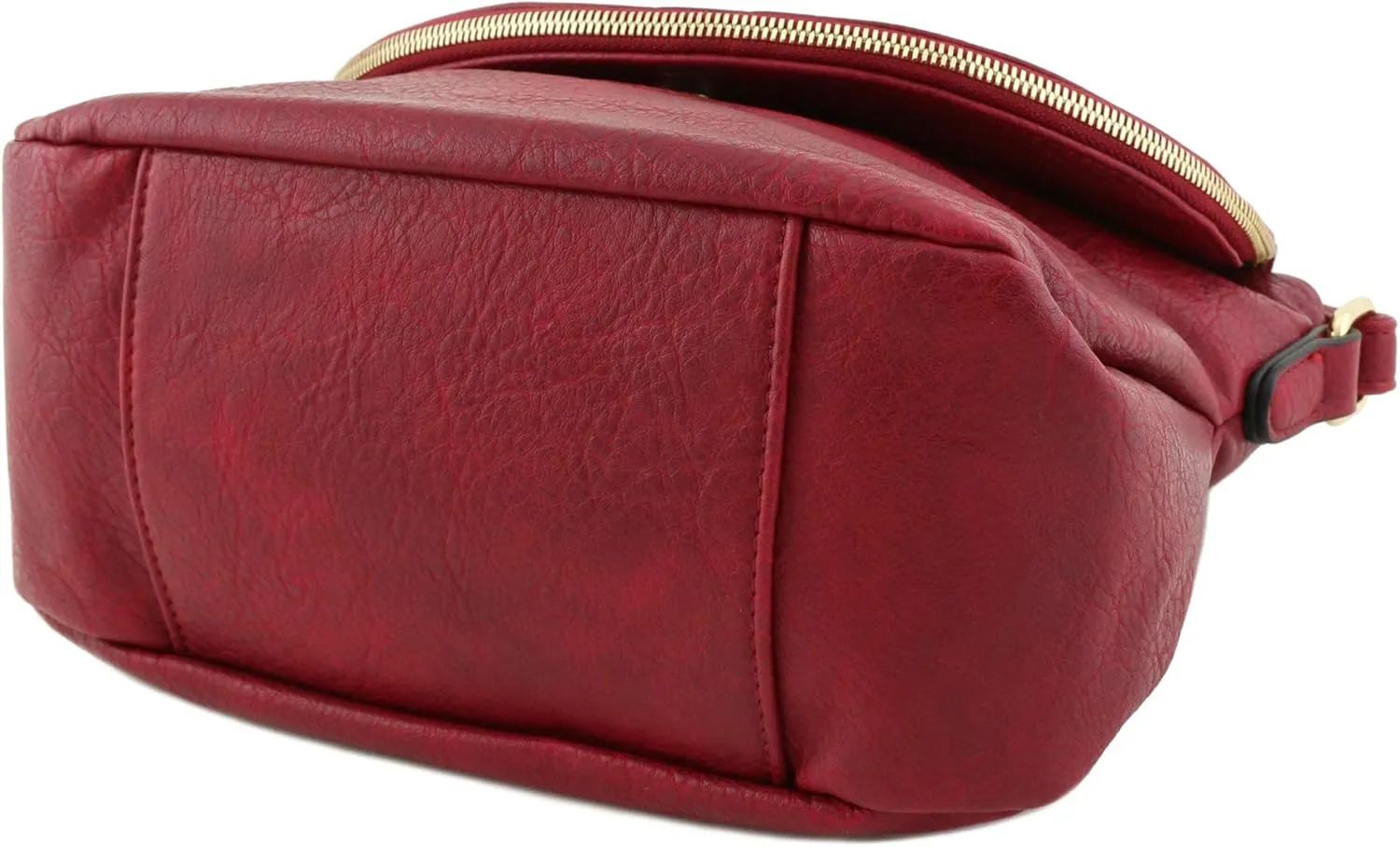 Tassel Accent Crossbody Bag with Flap Top (Red)