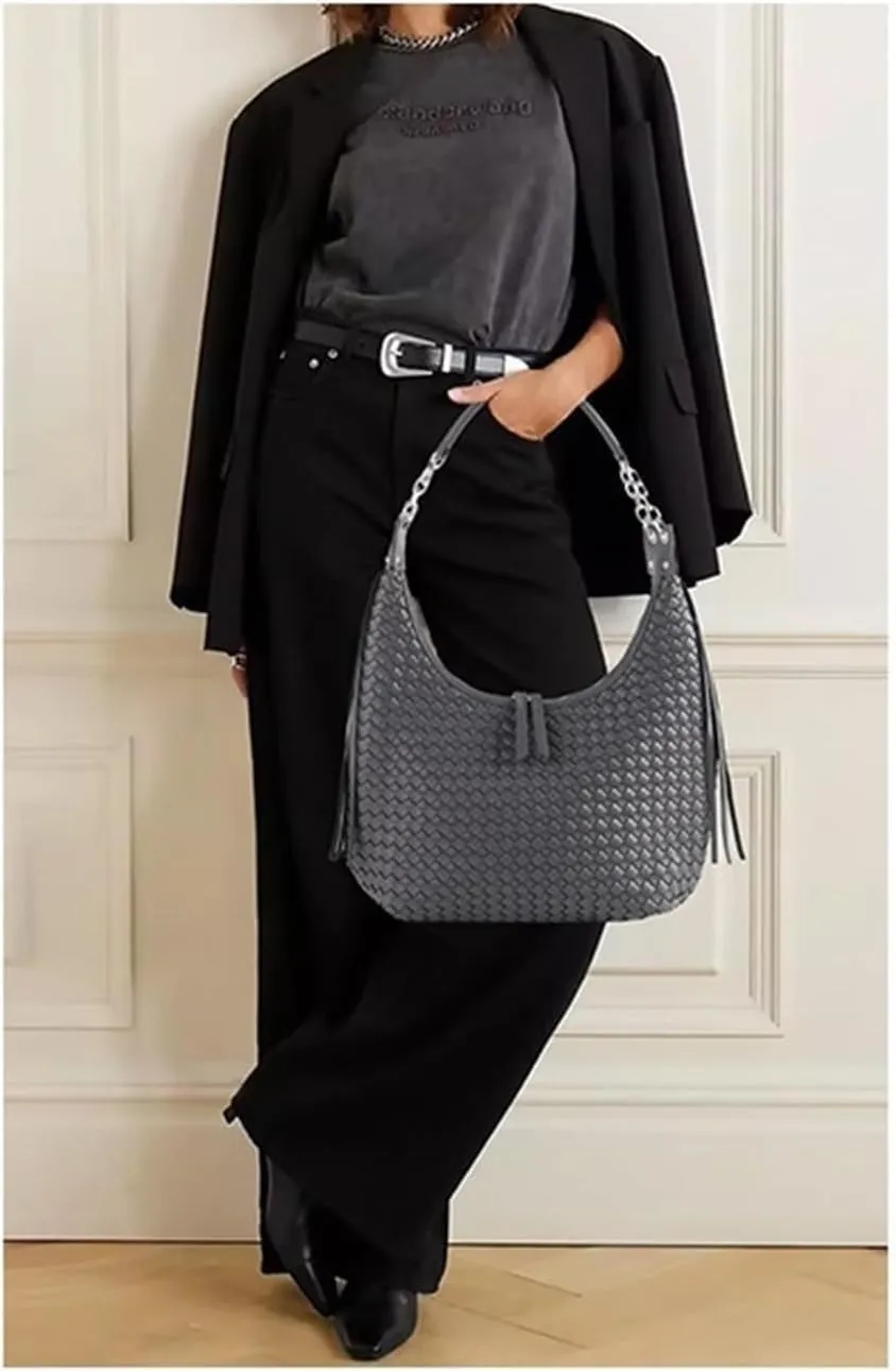 Tassel Chain Large Shoulder Half Moon Underarm Women's Bag, Fashion Trend Personalized Women's Bag,Shoulder Bag (Blue)