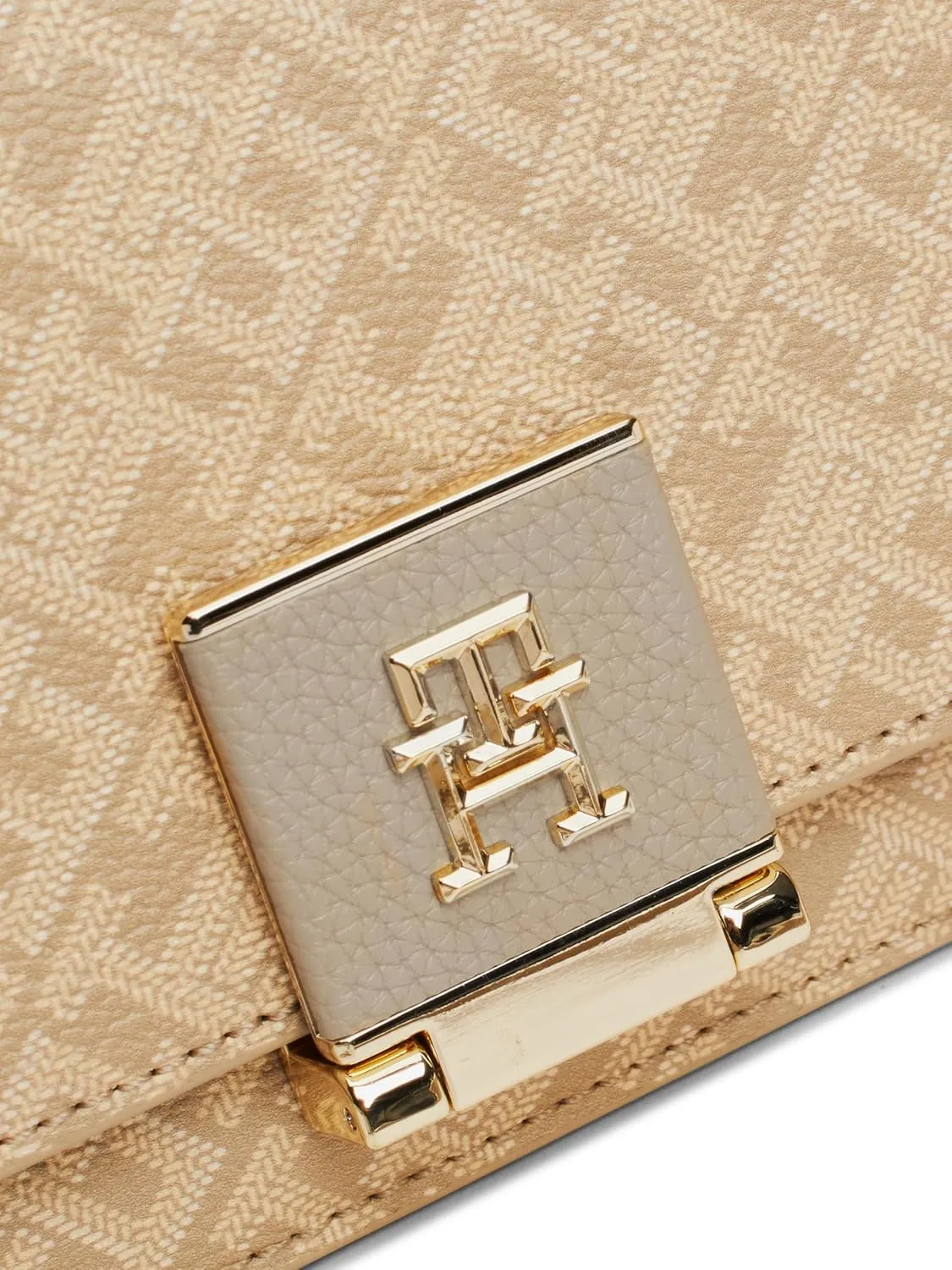 Tommy Hilfiger Leather Bag with Crossbody Strap