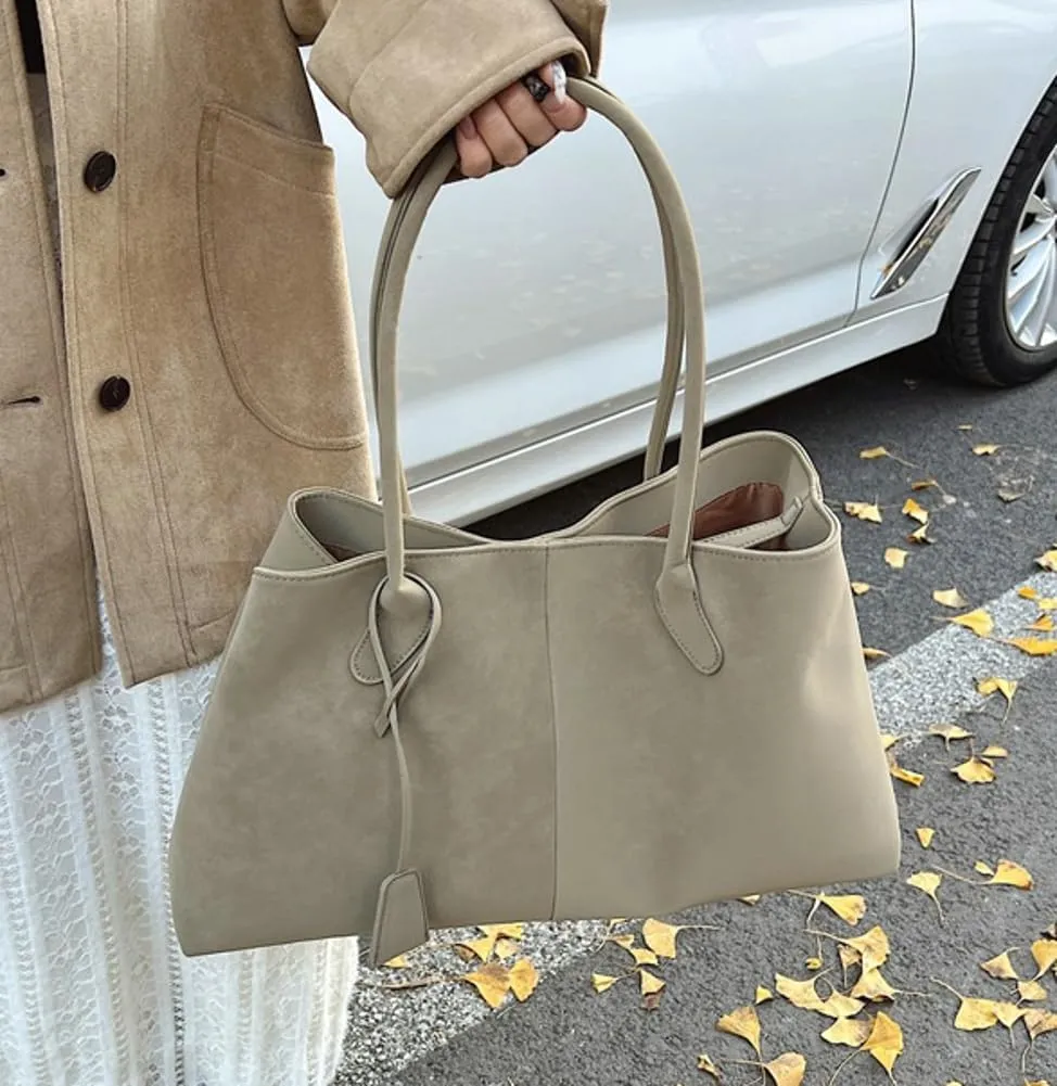 Trendy Suede Shoulder Bag for Women Casual Purse Large Tote Bag Handbag Top Handle Satchel Commuter Underarm Bags