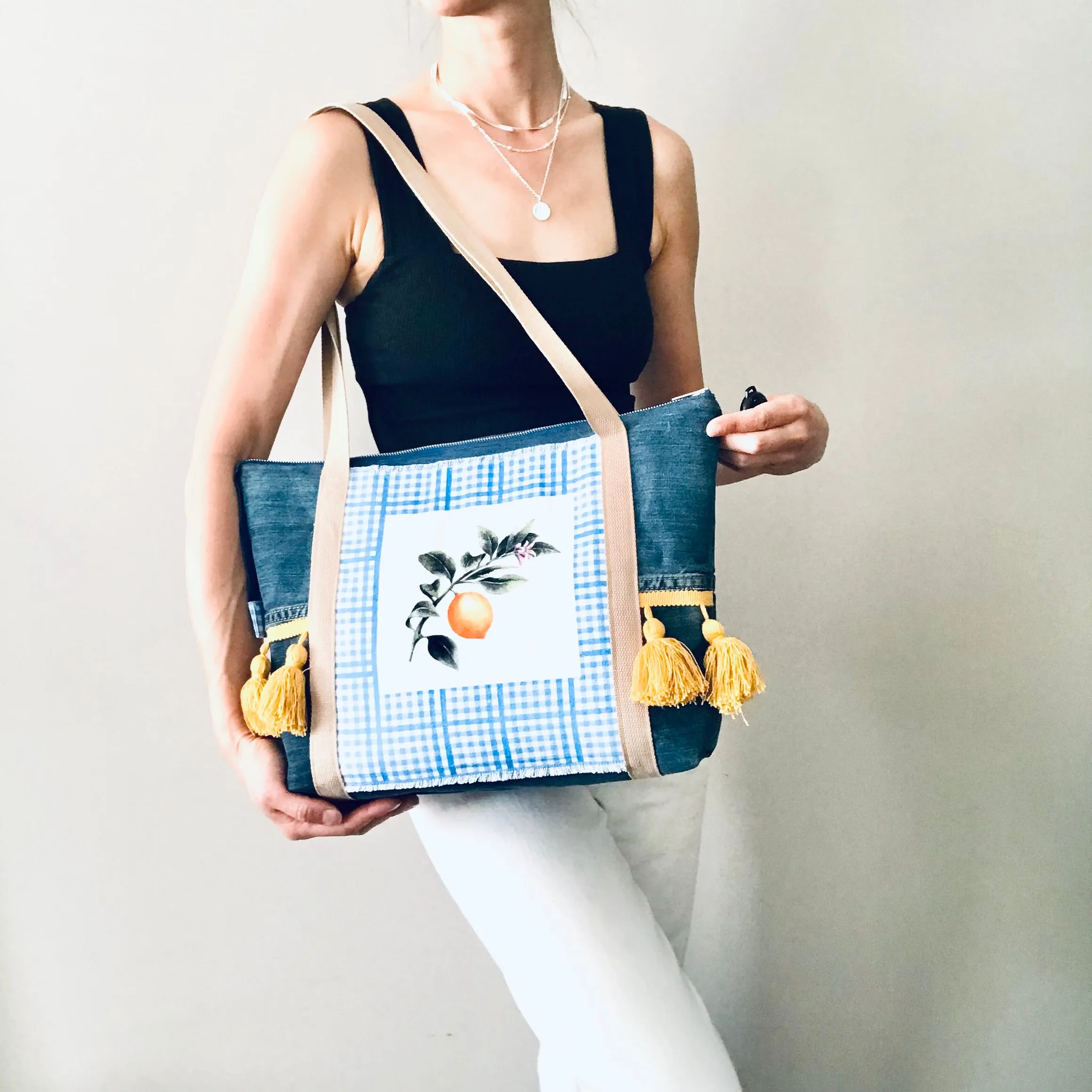 Tuscan tote bag with upcycled denim