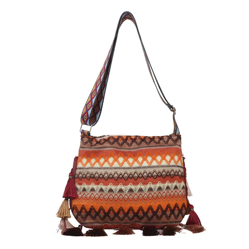 Women's Ethnic Style Large Capacity Tassel Personality Shoulder Bags