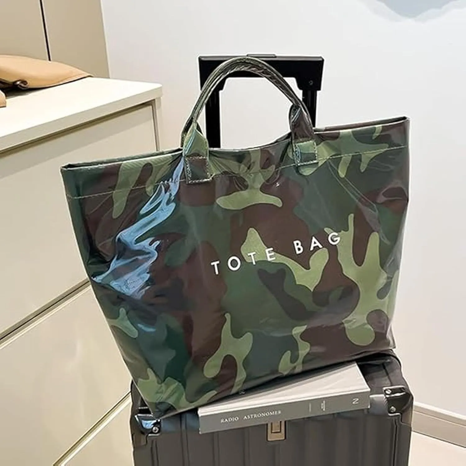 Women's Letters Print Tote Bag, Leopard Print Handbags, Plastic Waterproof Tote Bag, Fashion Large Bags University(Camouflage Green)