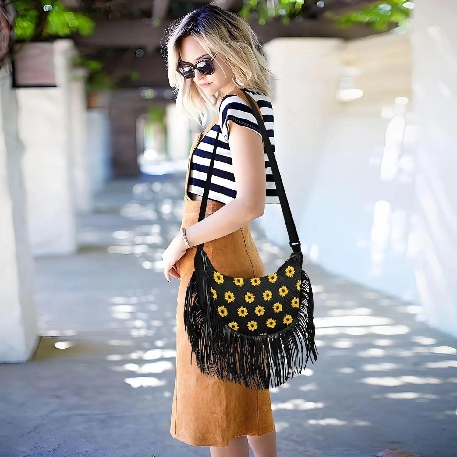 Women's PU Leather Chain Cross Body Bag, Shoulder Handbag Purse with Tassel for Ladies