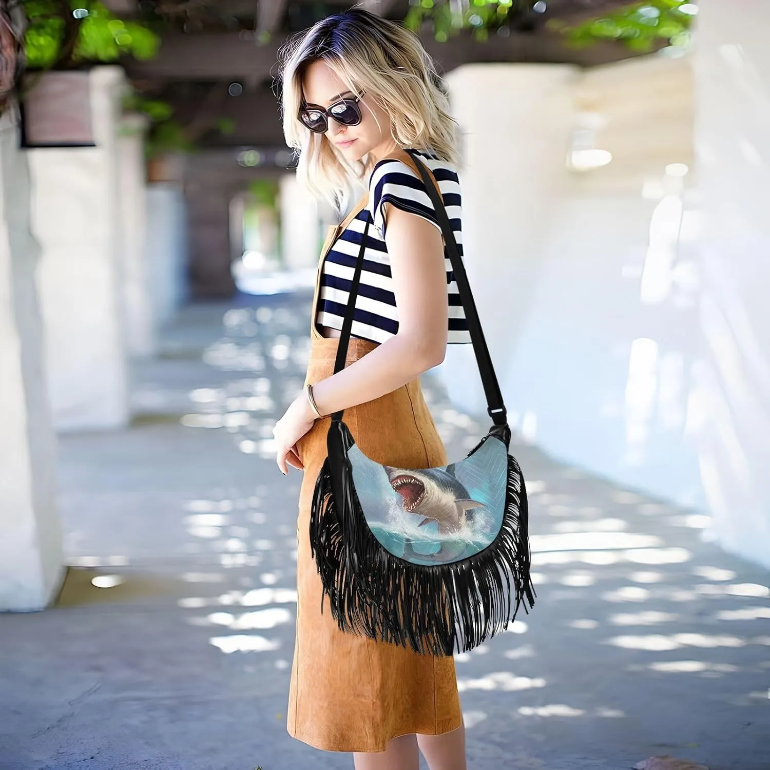 Women's PU Leather Chain Cross Body Bag, Shoulder Handbag Purse with Tassel for Ladies