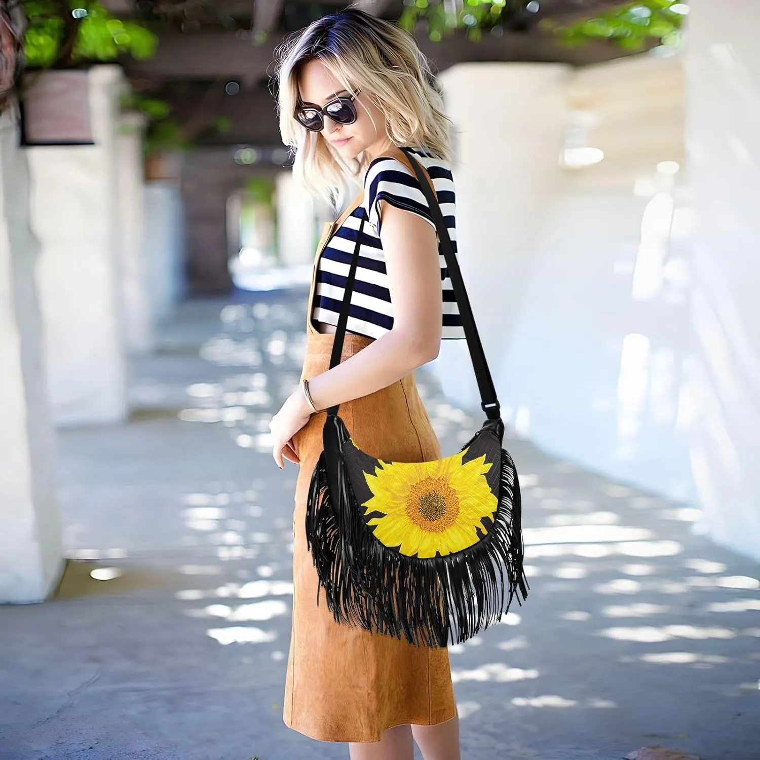 Women's PU Leather Chain Cross Body Bag, Shoulder Handbag Purse with Tassel for Ladies